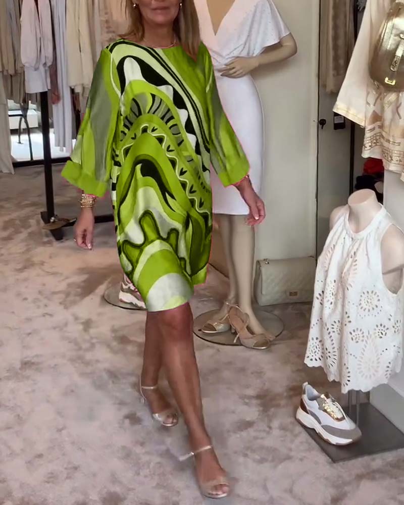 Lilianna – Kolorowa sukienka z nadrukiem