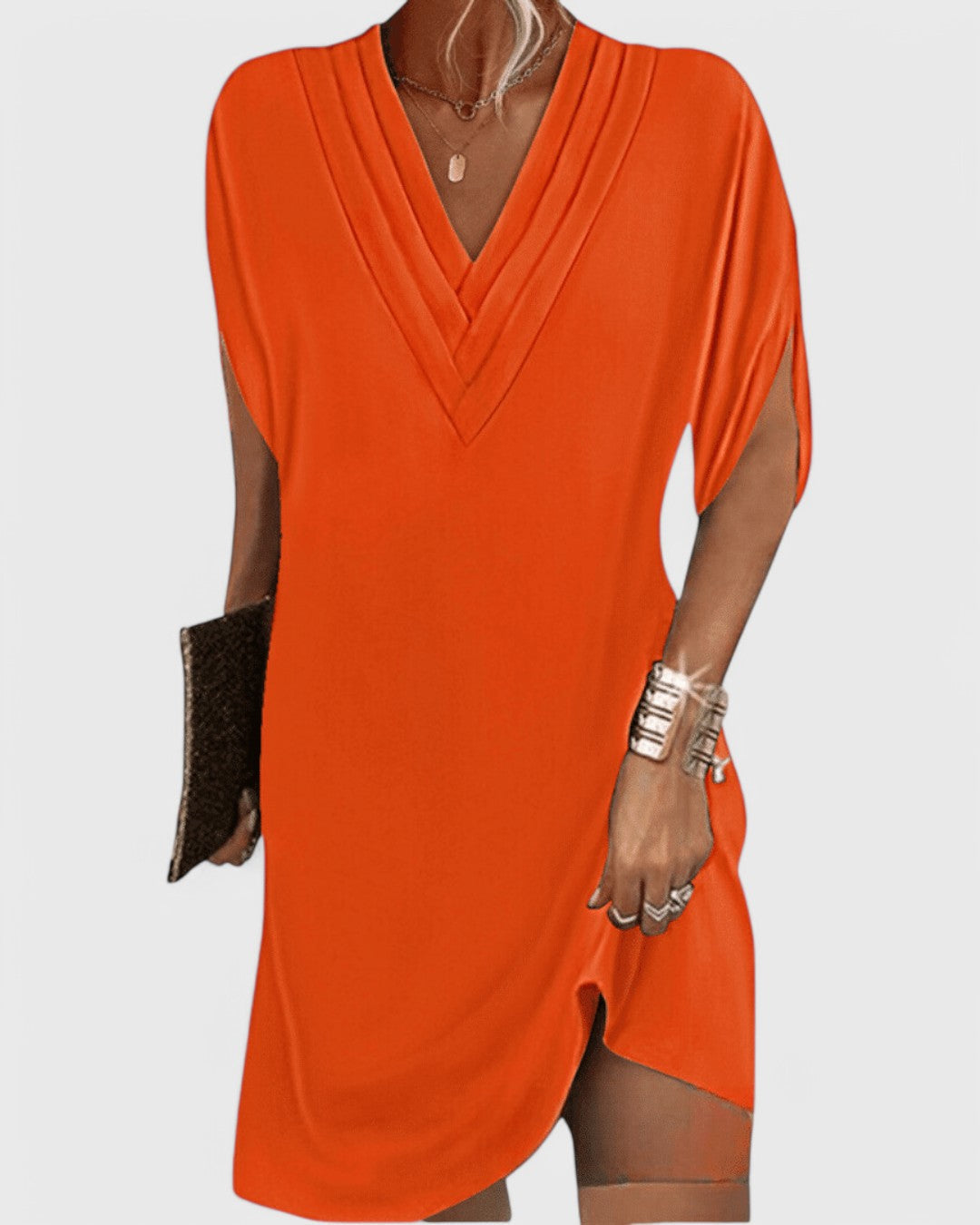 Malina – Elegancka sukienka o pochlebnym kroju